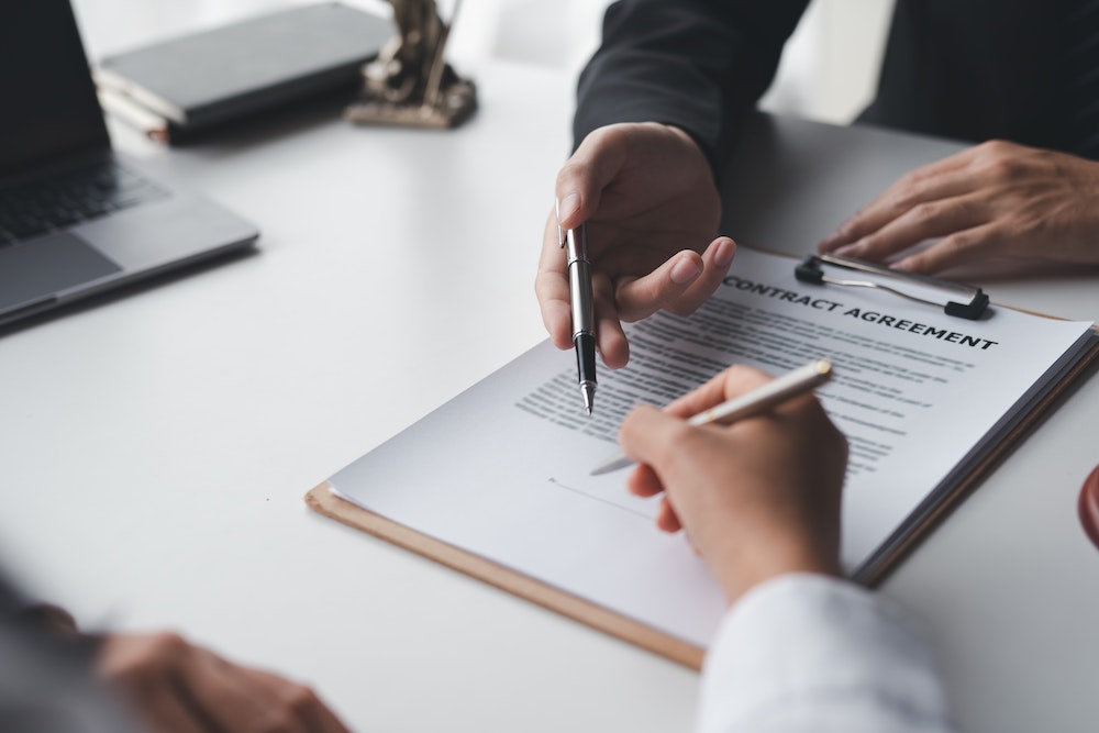 L'application de la raison sociale : implications juridiques pour les entreprises du secteur de l'éducation