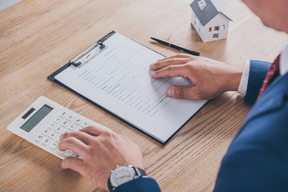 Gérer efficacement les relations avec les prestataires de services en gestion locative immobilière