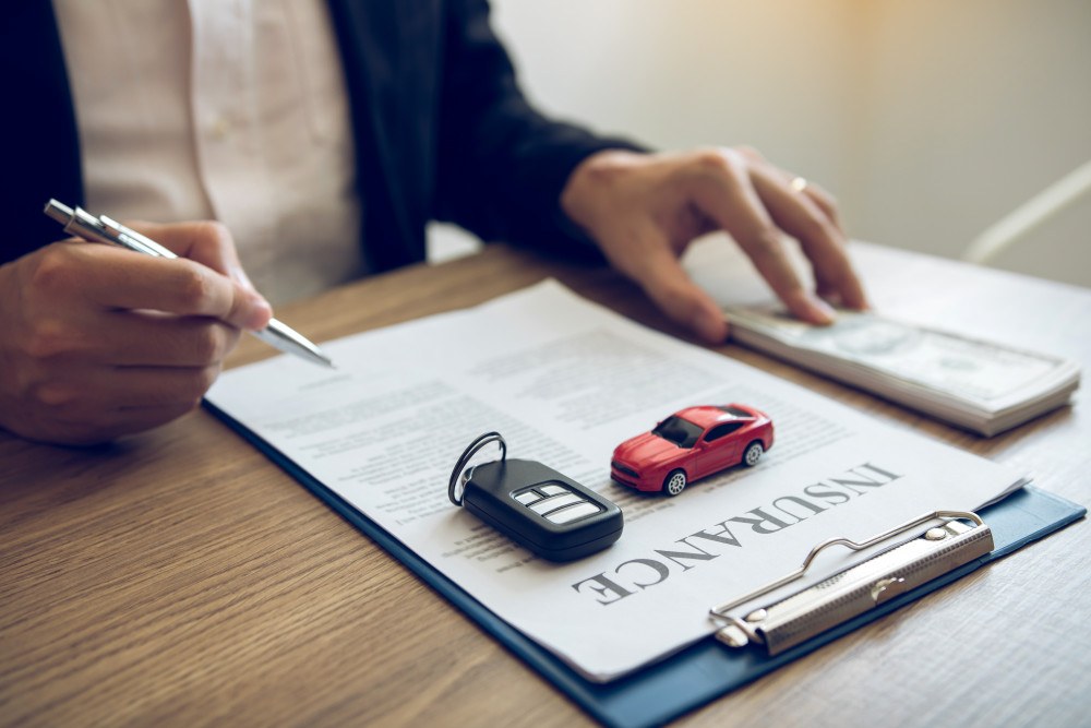 Comment trouver l'assurance auto idéale : un parcours semé d'embûches