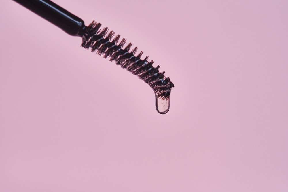 Combien de temps faut-il pour que les sourcils repoussent: tout ce que vous devez savoir