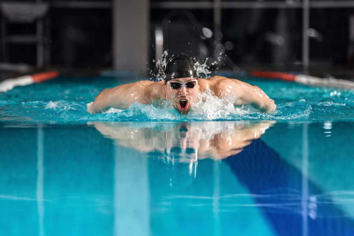 Révolutionnez votre technique : Les secrets des cours de natation pour tous les niveaux